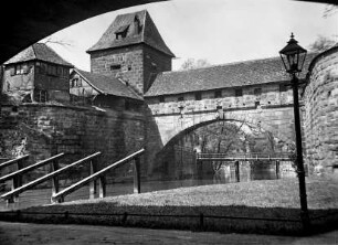Stadtbefestigung, äußerer Ring — Pegnitzeinfluss, Südarm