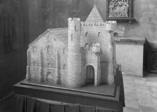 Modell der alten Burg
