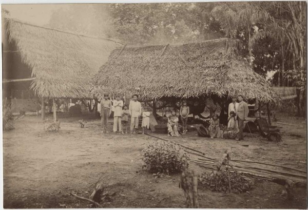 Camp indien sur le Masurani