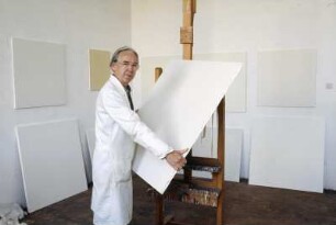 Florenz. Villa Romana. Der Maler Bruno Erdmann im Atelier