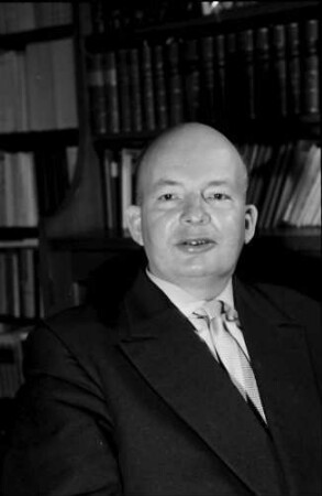 Freiburg: Wohnung Thieme, Rektor der Universität 1960-1961, Prof. Dr. Hans Thieme, Porträt