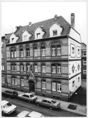 Frankfurt, Florastraße 25