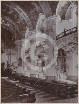 Langhaus der Klosterkirche in Grüssau nach SO