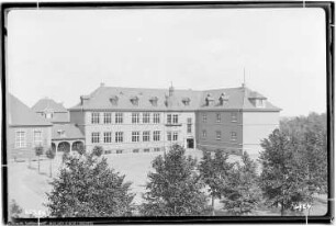Rössen, Kolonie, Schule, Außenansicht