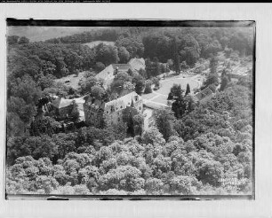 Riesenbeck (b. Bevergern), Wasserschloß Surenburg