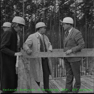 Besuch von Dr. Siegfried Balke (Bundesminister für Atomkernenergie und Wasserwirtschaft (BMAtW)) am Kernforschungszentrum Karlsruhe (KfK)