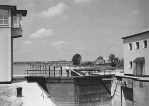 Bau der Schleuse Langwedel/Weser