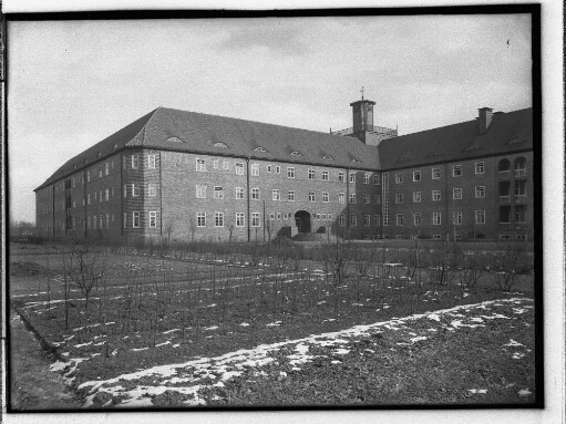 Altersheim Groß-Borstel (Hamburg-Groß-Borstel): Gebäudeteilansicht : SchumacherWV Nr. 303