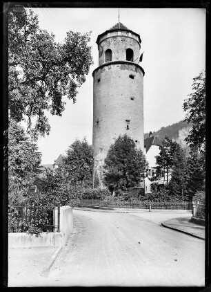 Österreich, Feldkirch. Katzenturm. Straßenansicht