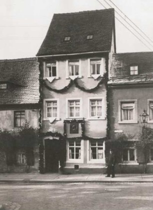Hohenstein-Ernstthal, Wohnhaus von Karl May : Wohn- und Geburtshaus von Karl May, Bahnstraße 27, heute Karl-May-Str. 54