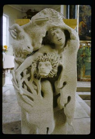 Skulpturen in der Kirche von Gottenheim