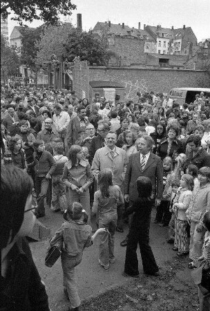 Einweihung des Grünzugs durch die Südstadt von der Ettlinger Straße bis zur Rüppurrer Straße
