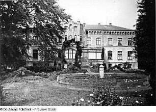 Herrenhaus Gersdorf, Gartenseite