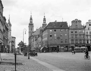 Neisse, Buttermarkt : Nysa (Neisse), Rynek Maślany (Buttermarkt), Blick nach Südwesten zur Kreuzkirche
