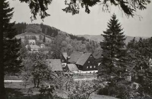 Bärenfels. Blick auf den Ort vom Abhang des Spitzberges