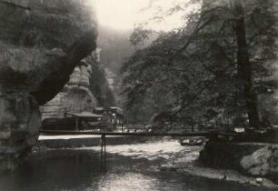 Elbsandsteingebirge. Edmungsklamm, Kamnitzbrücke