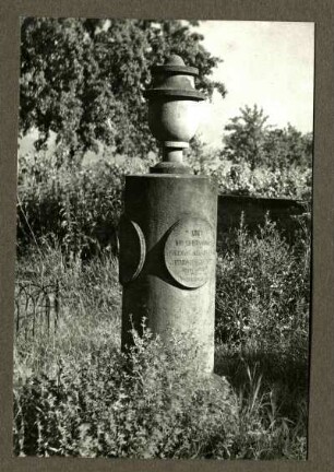 Friedhof, Grabstein