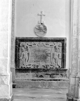 Epitaph eines Klerikers