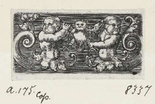 Zwei Putti mit Eule