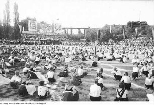 Sorbentreffen, Kreisrat Dr. Jan Ziesche, Oberregierungsrat Krenz, Kreisschulrat, 8./9. Juli 1950