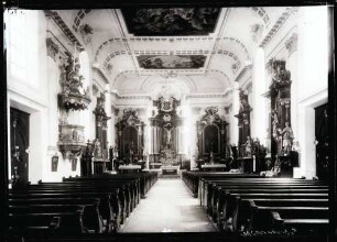 Pfarrkirche; Innenraum nach Osten