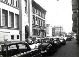 Privatgebäude, Straßen und Plätze in Karlsruhe. Steinstraße