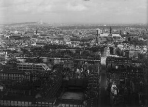 Paris vom Panthéon : Paris, Blick vom Panthéon aus auf die Kathedrale Notre-Dame de Paris und Montmatre
