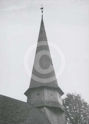Turmhelm der Kirche Leisten