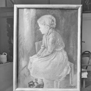 Otto Nagels alte Wohnung. Ölgemälde: Mädchenporträt. Oel auf Leinwand, 1937.
