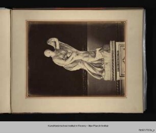 Album mit Veduten aus Florenz : Vedute mit Niobe und ihrer jüngsten Tochter, Uffizien