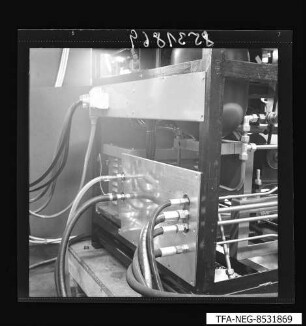 "Handschuh-Automat" M19400, Teilansicht 3, Foto 1985