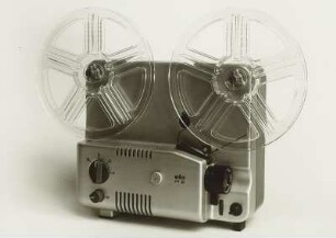 Braun Filmprojektor "FP 30" von Robert Oberheim mit Will-Wetzlar Objektiv "Vario-Travenon"