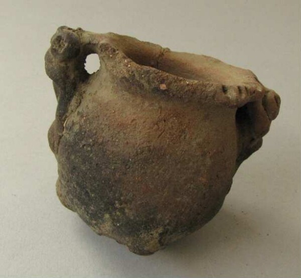 Clay vessel