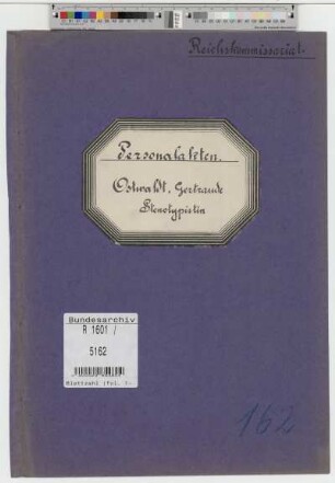 Ostwaldt, Gertraude, geb. 19.3.1899, Stenotypistin