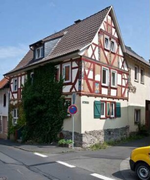 Pohlheim, Taunusstraße 26