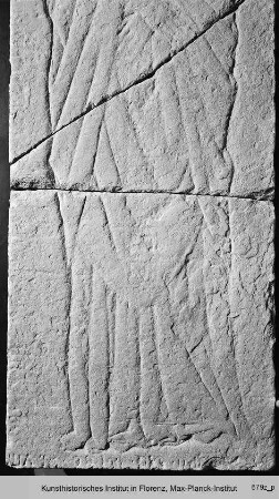 Grabplatte eines Geistlichen
