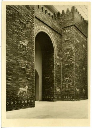 Berlin. Staatliche Museen, Vorderasiatisches Museum, Teil des Ischtar-Tores