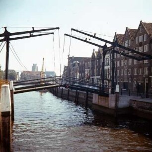 Dordrecht, Kanalbrücke