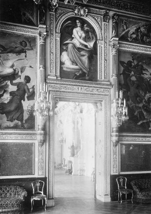 Residenzschloss Dresden, Großer Ballsaal : Dresden. Residenzschloss, Nordflügel. Großer Ballsaal (1846; O. v. Wolframsdorf). Detailansicht mit Tür