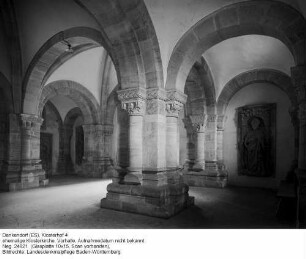 ehem. Klosterkirche; Innenaufnahme Vorhalle