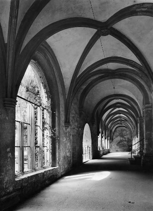 Eberbach (Hattenheim). Kloster Eberbach. Kreuzgang (Baubeginn 1246/1255, Teilabbruch 1801/1900)