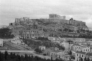 Akropolis : Ansicht des die Stadt Athen überragenden Akropolisfelsens.