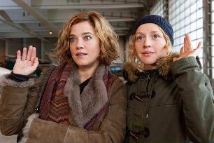 Was machen Frauen morgens um halb vier?