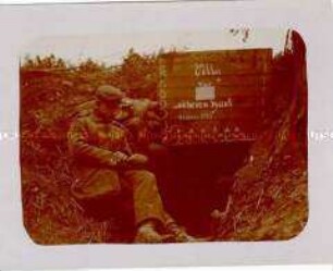 Soldat im Unterstand