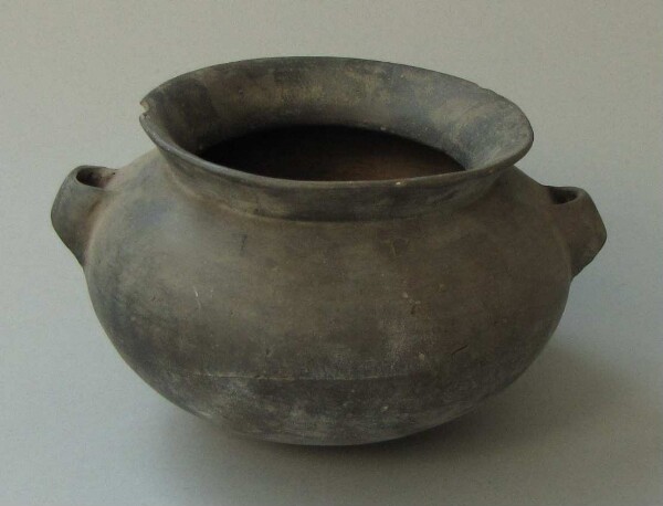 Clay vessel