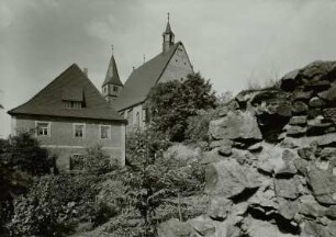 Geithain. Kirche und Pfarrhaus von Ostsüdost gesehen