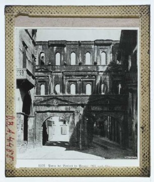 Verona, Porta Borsari