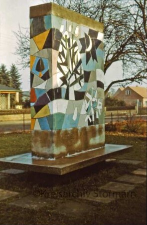 Schule: Wandmosaik (Harald Duwe)