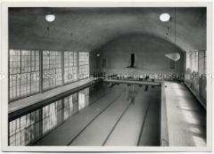 Berlin, Olympisches Dorf, Schwimmbad