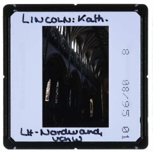 Lincoln, Kathedrale : Innenansicht Langhaus Nordwand
